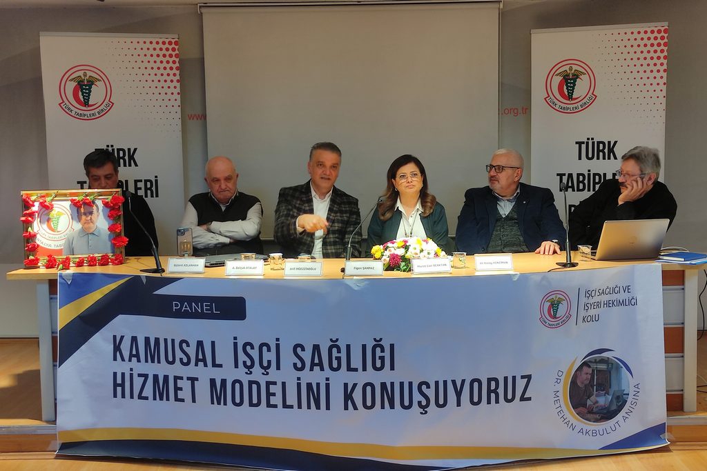 dr.-metehan-akbulut-anisina-“kamusal-isci-sagligi-hizmet-modelini-konusuyoruz”-paneli-duzenlendi