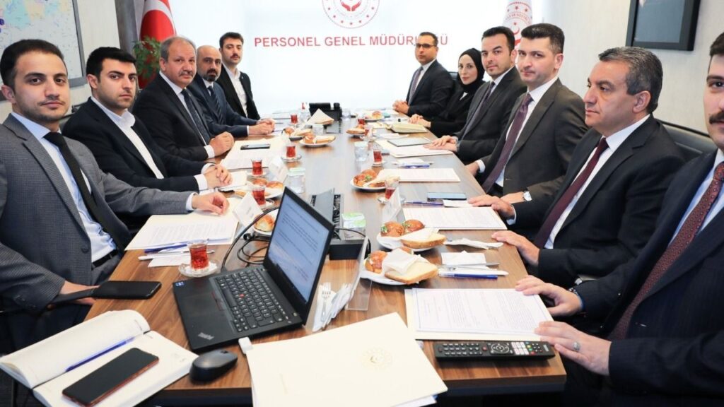 saglik-sen-ve-aile-bakanligi-kik-toplantisi:-sosyal-hizmet-calisanlarina-mujde!