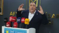 misirlioglu’ndan-il-saglik-muduru’ne-sert-cikis:-“oturdugun-makamdan-utan!.”