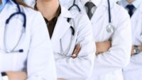 maliyenin-radarina-takildilar!-3-bin-663-doktor-yuksek-riskli-cikti